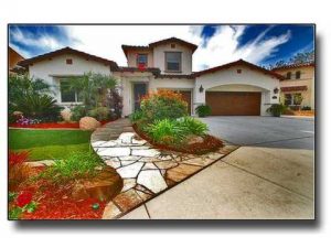 Home with Views in Chaparral Ridge Escondido.